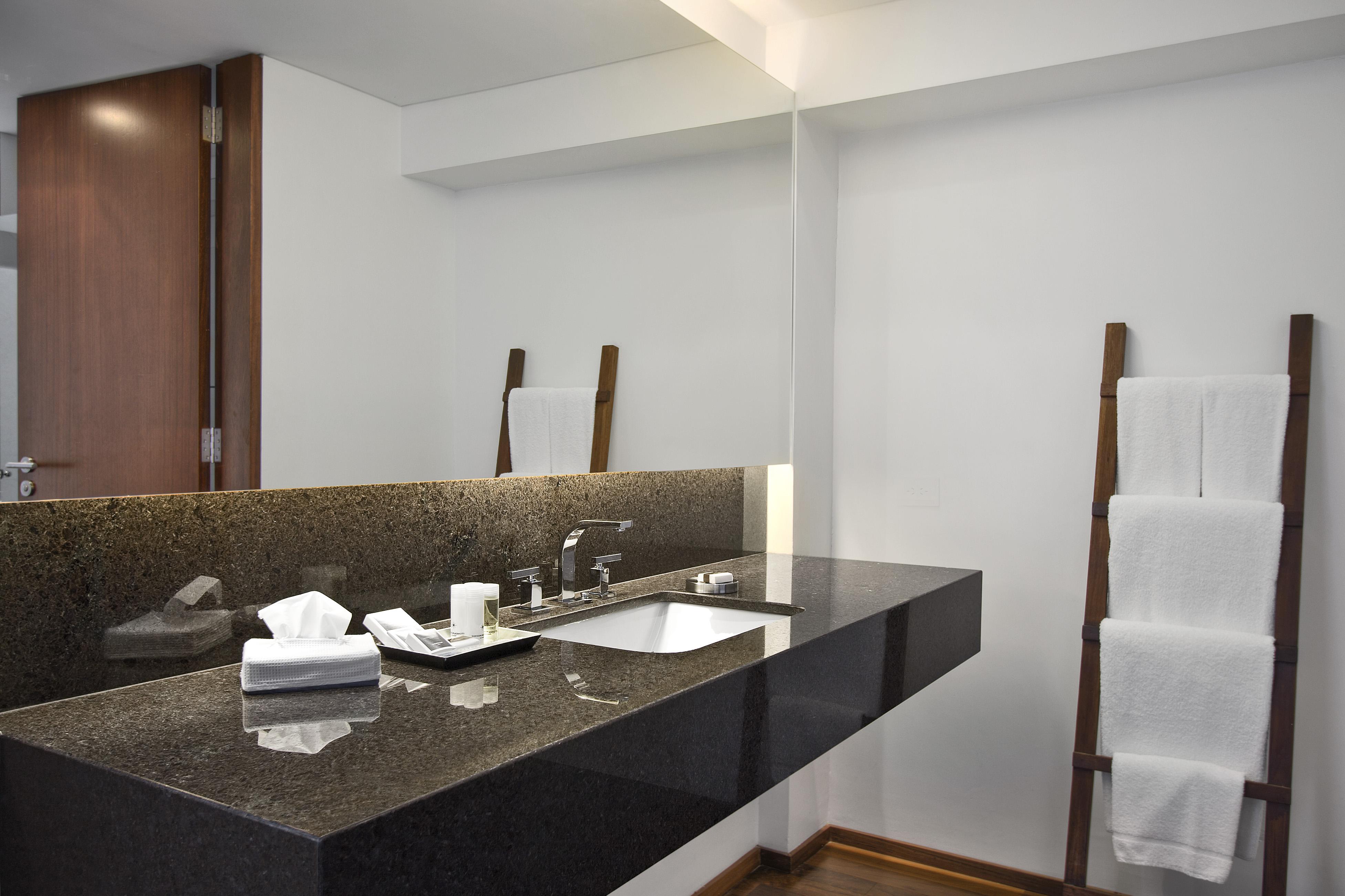 San Isidro Plaza Hotel מראה חיצוני תמונה